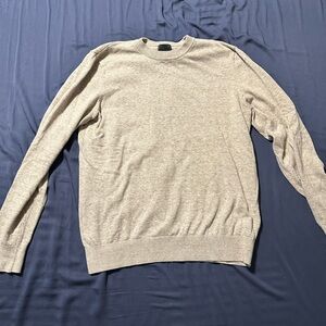 Light gray H&M crewneck sweater. Medium